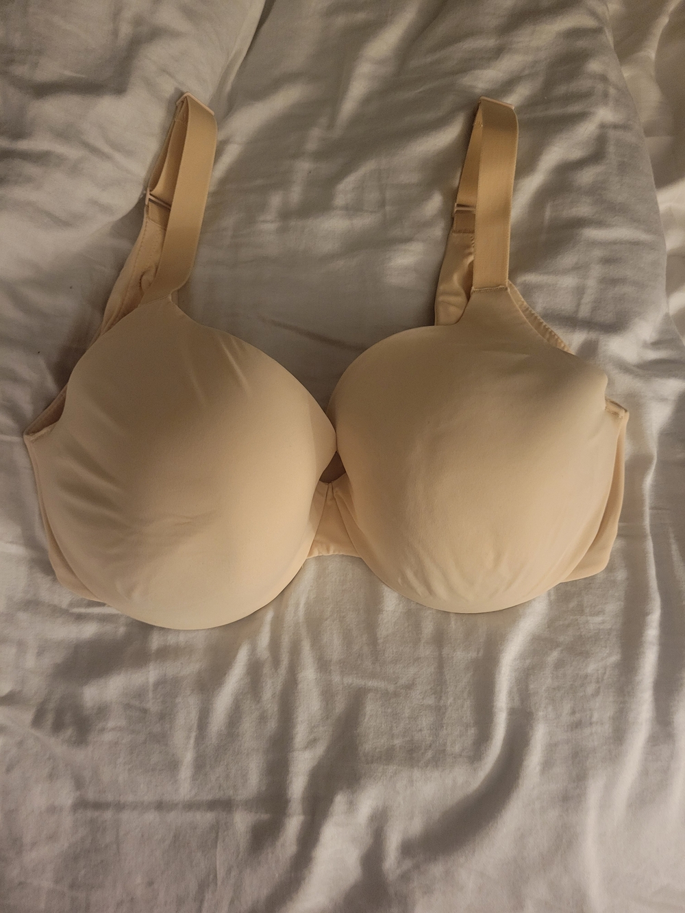 SKIMS Smooth Molded T-Shirt Bra - Neutral Cream